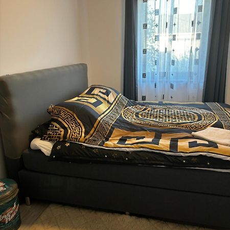 5 Izbovy Samostatny Stojaci Rodinny Dom S Podkrovim A Velkou Zahradou So Sezonnym Bazenom, Celorocnou Saunou A Virivkou-Momentalne Pokazena- Od Augusta Bude Nova Na Dovolenku A Oddych Topolniky Bagian luar foto